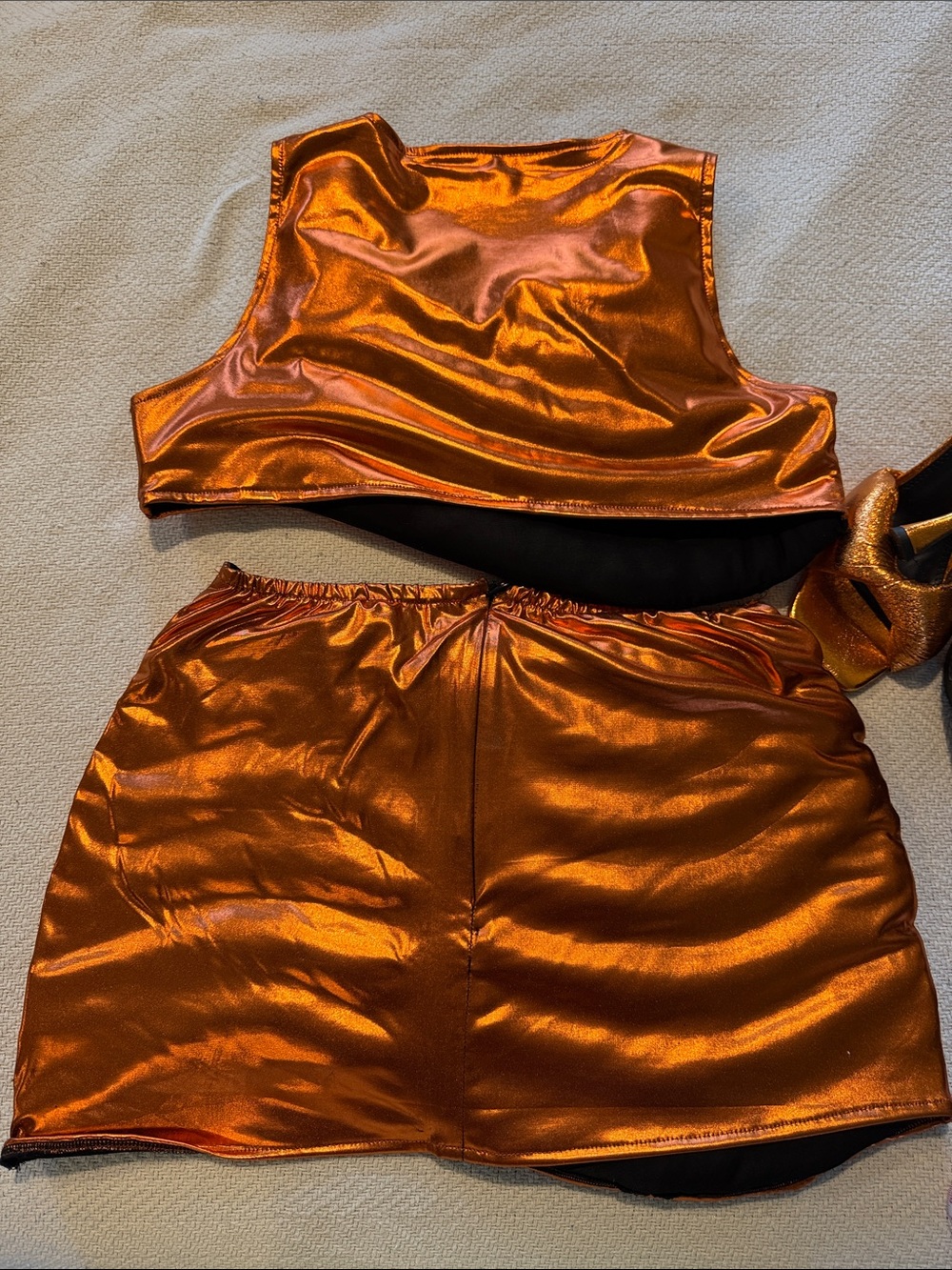 Iridescent Copper Quilted Crop Top & Mini Skirt Set - Picture 5 of 5